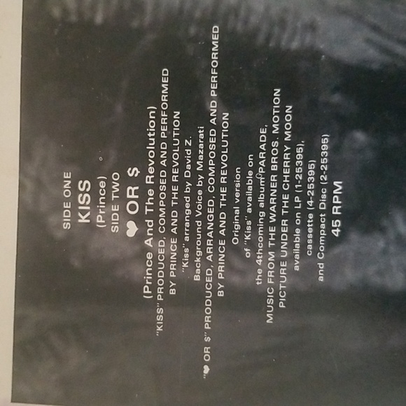 PRINCE AND THE REVOLUTION / KISS ALBUM - Picture 4 of 5